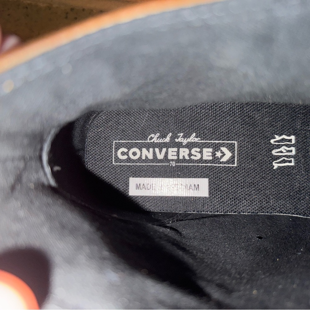 Converse Brown Leather High-Top Sneakers with White Sole Size 10.5 NWOT - Picture 8 of 15